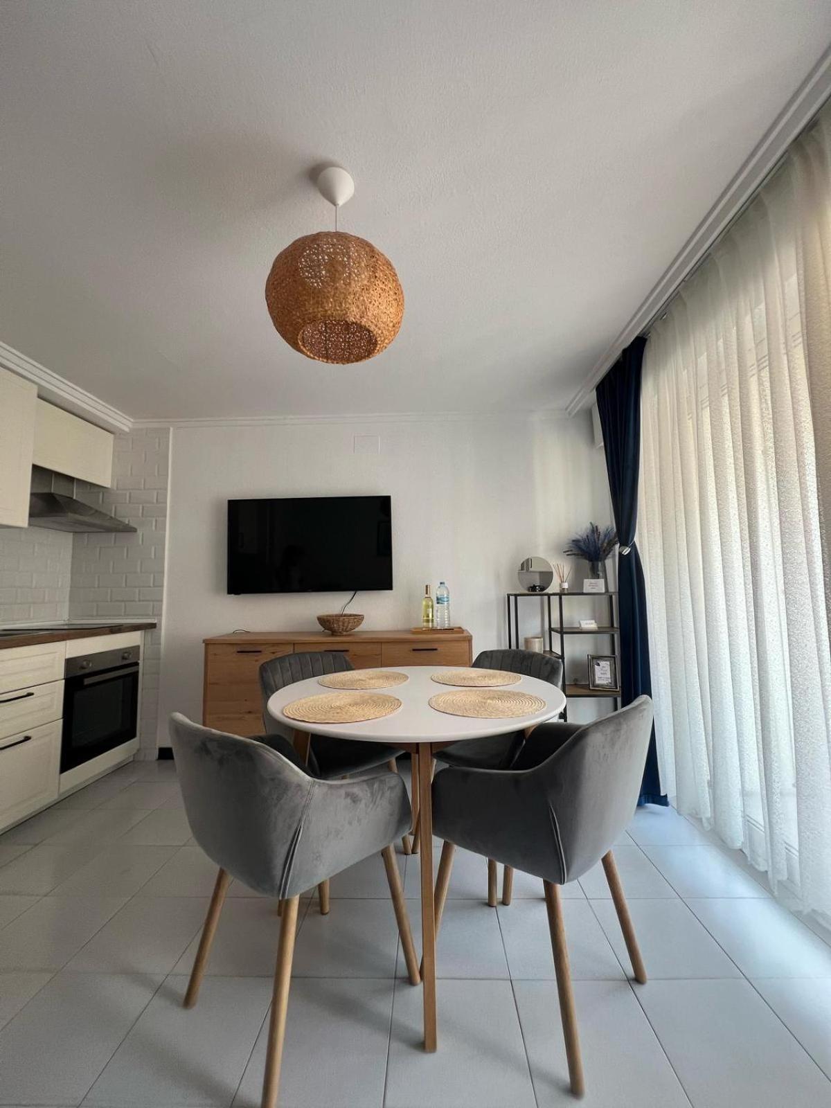 Kiara Apartament - With Garage Торевьиа Экстерьер фото